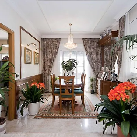 Togo Villa *